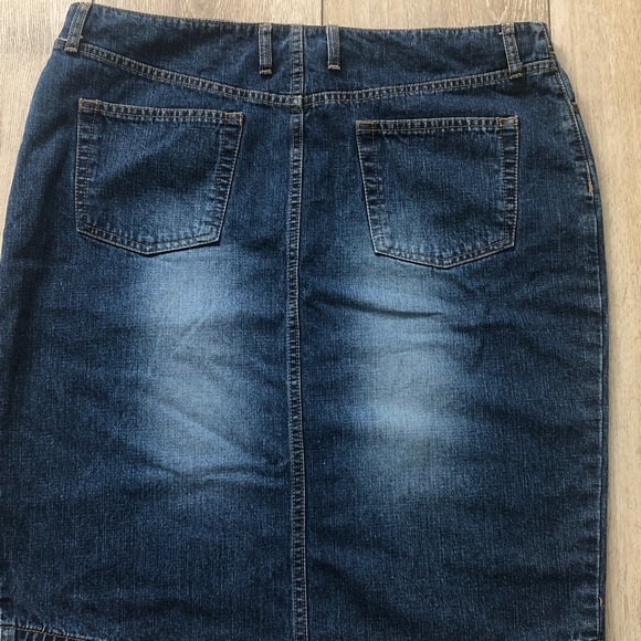 BP Bailey Point knee high pencil Skirt Size 16 Denim Blue Skirt was slit front - Picture 2 of 4